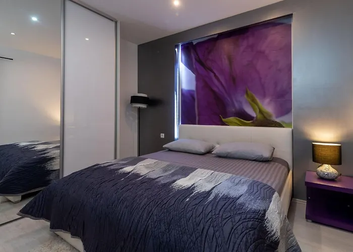 Appartement Modernes Mit Gartennutzung- Einer Gross By Interhome *